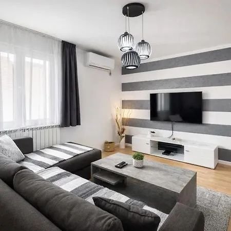 Lav Apartman Belgrád